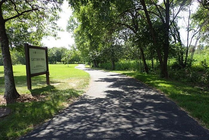 Mystic River Loop Near Tufts Walking Trails